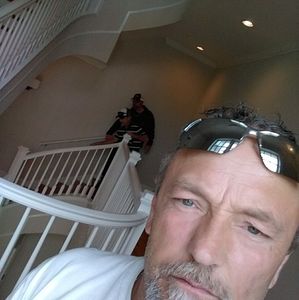 Meet your Posher, Gary